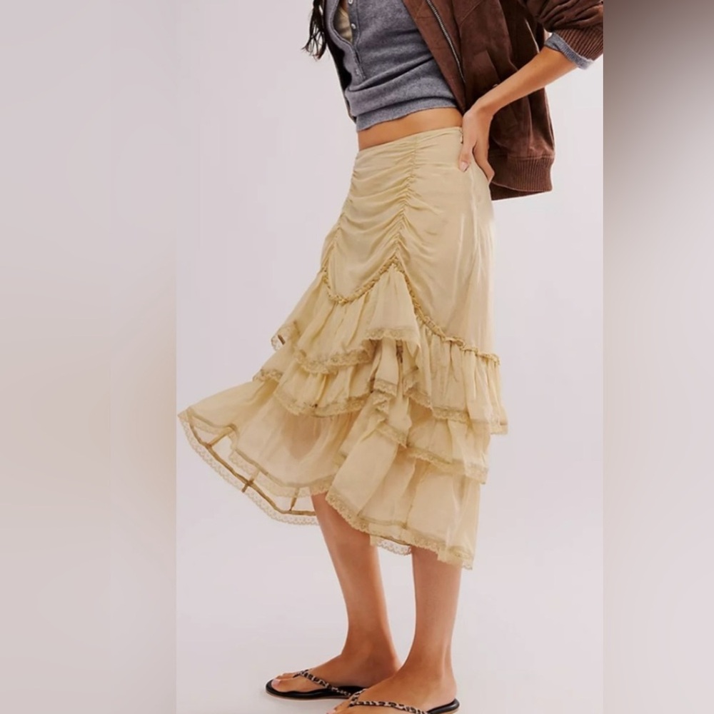 Free People Calliope Ruffle Midi ruched Prairie Skirt NWOT - Picture 2 of 7